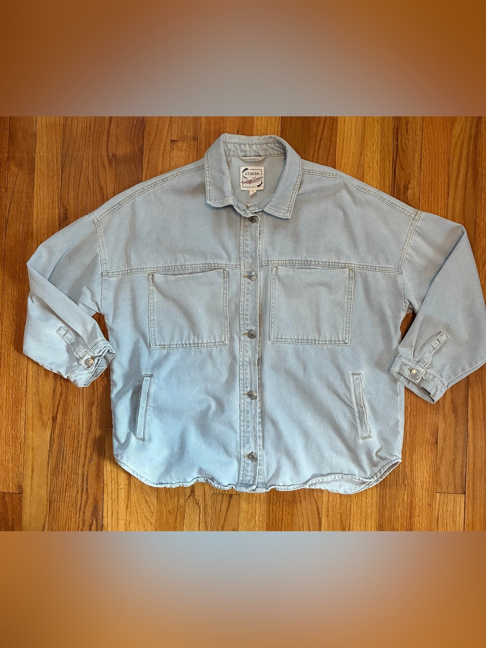 STOOSH Vintage Denim Light Wash Blue Jean Shirt Jacket Pockets Women’s L Shacket